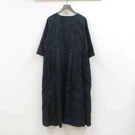 セールGRANDMA MAMA DAUGHTER　toro『HANAKANMURI』7分袖タックワンピースTE2513991グランマ ママ ドーターMADE IN JAPAN(日本製)グランマ ママ ドーター