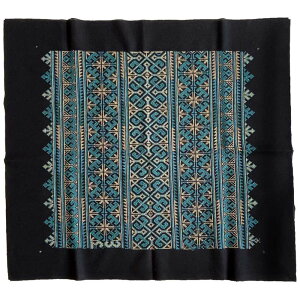 モン族 手刺繍布 クロスステッチ刺? 抽象模様 四角い布 黒地 青緑 テーブルセンター 手芸用 送料無料