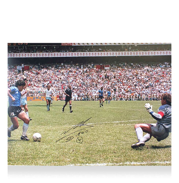 楽天市場】ディエゴ・マラドーナ 直筆サイン入りフォト アイコニック 1986 ゴール vs イングランド Diego Maradona Signed  Argentina Photo: Iconic 1986 Goal vs England 10/21入荷！ : カードファナティック