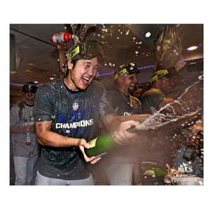 Jĕ 2024 NLCS`sI 8x10 tHg/Shohei Ohtani Los Angeles Dodgers Unsigned 2024 NLCS Celebration Photograph 12/20ׁI