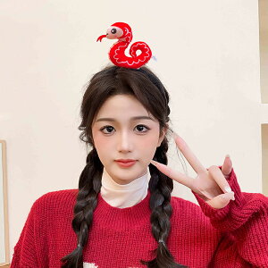蛇 かぶりもの ヘビ カチューシャ へび ぬいぐるみ ヘアバンド 髪飾り 巳年 被り物 可愛い アニマルカチューシャ 2025年 干支 乙巳年 動物 仮装 クリスマス ハロウィンコスチューム 仮装 コス