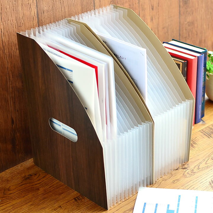 楽天市場 ドキュメントスタンド ウッズスタイル タテ型 13ポケット ファイル スタンド 書類 収納 おしゃれ ファイルケース 領収書 伝票 整理 オフィス セキセイ ジャバラ アコーディオン式 クリアファイルが入る 書類整理 木目 自立 仕切り Carro デザイン雑貨カロ