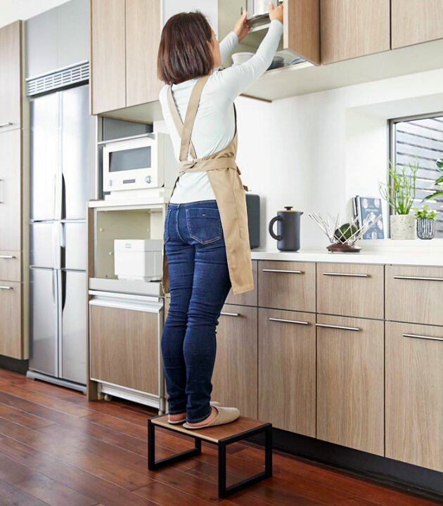 楽天市場 踏み台 タワー Tower 踏台 ステップ 腰掛け 高さ cm 滑り止め すべり止め スチール 木 キッチン 玄関 トイレ 洗面 子ども ステップ台 北欧 おしゃれ モダン 耐荷重 100kg ホワイト ブラック 5158 5159 山崎実業 Yamazaki Carro デザイン雑貨カロ