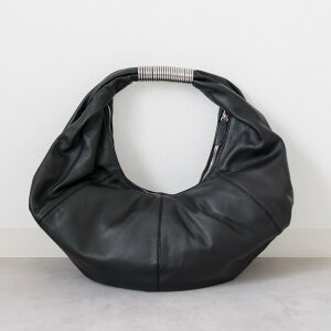 VIC MATIE [���B�b�N�}�e�B�[]���^���n���h���n�[�t���[���o�b�O5A 0624 NERO �u���b�N�{�v / �C���|�[�g / �Z���N�g / ���[�h / �g�[�g / �V�����_�[ / ���U�[ /