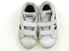 アディダス Adidas スニーカー 靴15cm〜 男の子 白、黒 子供服 ベビー服 キッズ アウトレット ユーズド 【中古】キッズ・ベビー・マタニティ