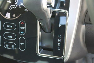 SX^[@Op[cyfCYnCEFCX^[B21WzVtgQ[gJo[@͕ʓr܂B