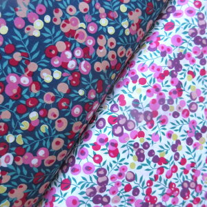 Liberty Fabrics Wiltshire(EBgV[) oeB vg n NX}X ԐlC̃x[ 50cmP yVׁz