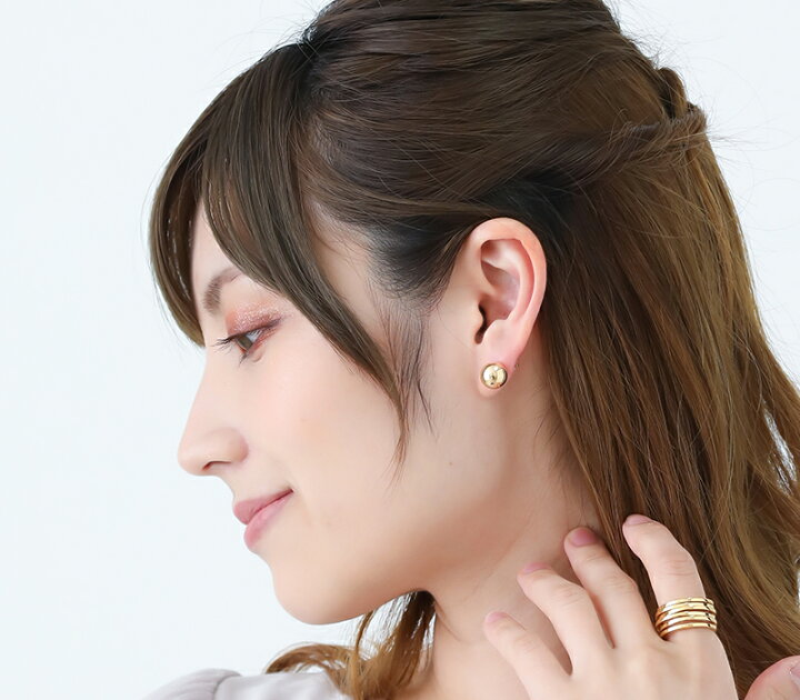 楽天市場】ボールスタッドピアスK18イエローゴールド10mm : CASHO
