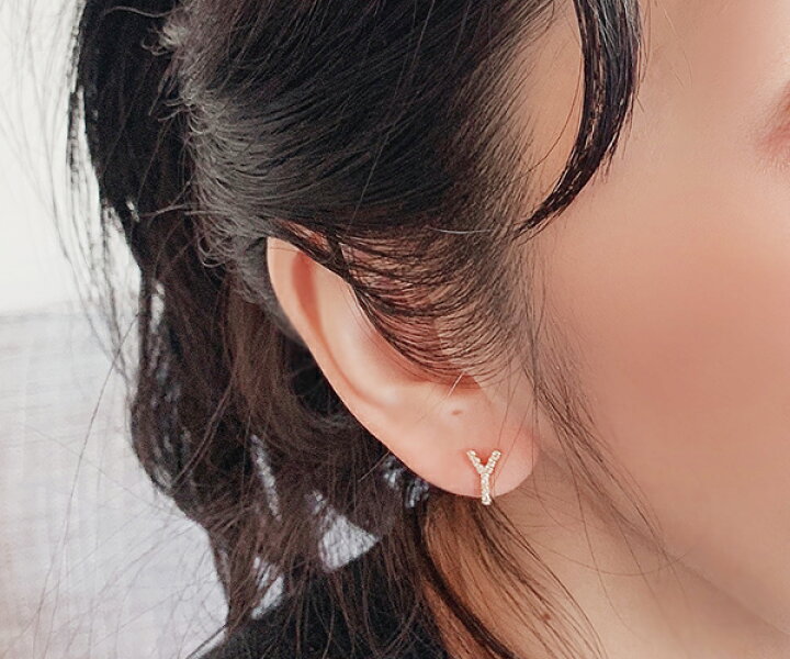 楽天市場】Yダイヤモンド イニシャル スタッドピアス K18イエロー 
