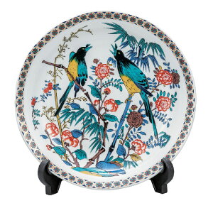 {̓`H|iyJāz9M ËJԒ Mt@JĂ̏M͂ĂȂ̋Ԃ؂₩ɍʂĂ܂B