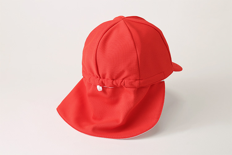 楽天市場】＼ポイント5倍上乗せ中!／メッシュ素材で涼しい 赤白帽子