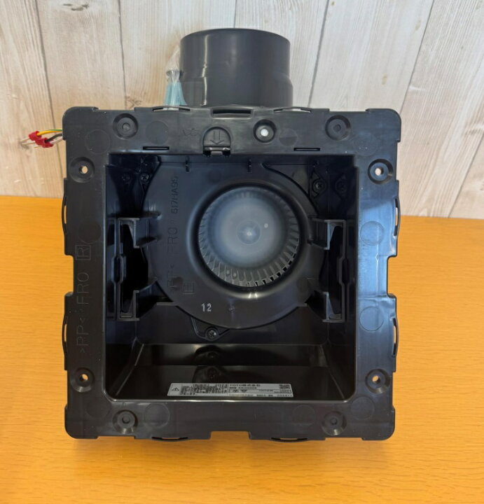 楽天市場】【在庫あり】EKI00006 TOTO ダクト用換気扇 ユニットバス用 