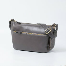 本革 ショルダーバッグ 斜めがけ レディース 牛革 大人 おしゃれ かわいい 小さめ 横型 A6 シンプル カジュアル ファスナー ブラック Angelus.A アンジェラスエー S-17018 ギフト クリスマス プレゼント 母の日