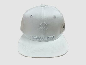 【勝利の女神キャップ】CAVALEIROS.ORIGINAL シグネチャー・キャップ / White all logo