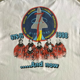 90年代 STS-95 FRIENDSHIP7 JOHN GLENN スペースシャトル 宇宙飛行士 アート 両面プリントTシャツ メンズL 【古着】【中古】【SS2309】