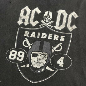 ビッグサイズ NFL RAIDERS レイダース AC/DC チームロゴ プリント Tシャツ メンズ2XL相当 【古着】【中古】【SS2309】