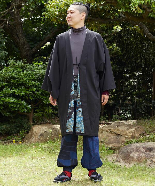 楽天市場 倭物やカヤ公式店 裏勝り着物メンズ羽織 和柄 和モダン ファッション 羽織 カーディガン7cc 1303レトロ モダン 和服 和 洋服 昭和レトロ アミナコレクション 公式