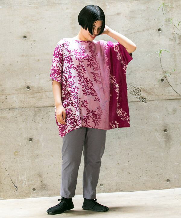 楽天市場 倭物やカヤ公式店 芽吹き若葉ｔｏｐ 和柄 和モダン 和服 レトロ ファッション レディーストップス 7ia 2116 アミナコレクション 公式