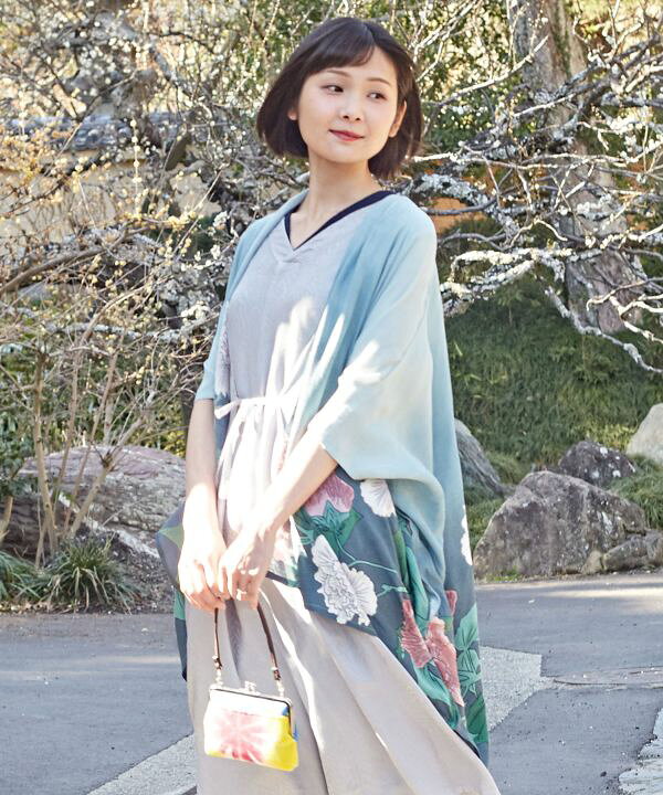 楽天市場 倭物やカヤ公式店 ｕｖカット加工 薄暮芍薬羽織 和柄 和モダン 和服 レトロ ファッション 羽織 カーディガン 7ia 1211 アミナコレクション 公式