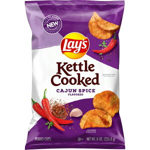 ���C�Y �P�g���N�b�N�h �P�C�W�����X�p�C�X �|�e�g�`�b�v�X 226.8g Lay's Kettle Cooked Cajun Spice Flavored Potato Chips, 8 oz Single Bag Lays �y�����񂹏��i�z