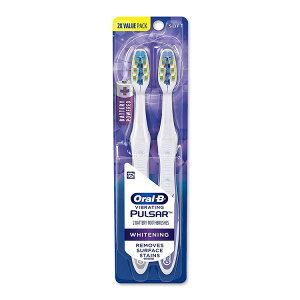 �p���T�[ 3D�z���C�g �d�����u���V 2�{ Oral-B�i�I�[�����r�[�j Oral-B Pulsar 3d White Advanced Vivid Soft Toothbrush Twin Pack�iColors May Vary�j�y�����񂹏��i�z