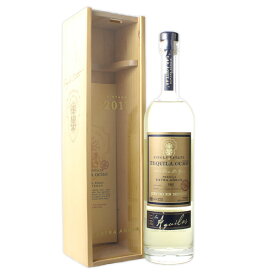 オチョ エクストラアネホ 40% 700ml テキーラ