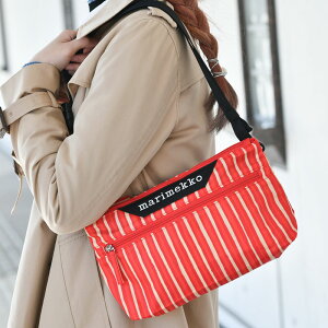 �}�����b�R �V�����_�[�o�b�O S �s�b�R�� ���b�h×�x�[�W�� marimekko Neat Crossbody Piccolo S �X�g���C�v ������� NeatBag ��������
