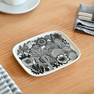 }bR v[g 15×12cm pM Vg v[^n G2 zCg×ubN H ԕ   marimekko Siirtolapuutarha  lC