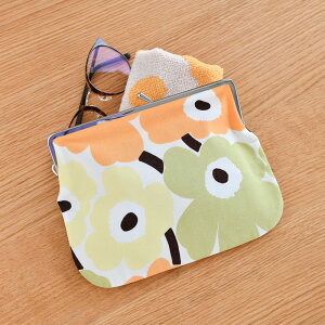 }bR AWA ܌ |[` ~j EjbR }`J[ ×CgO[×IW marimekko Mini Unikko Puolikas Kukkaro  킢 lC 