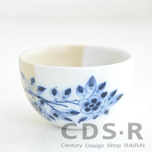 Royal Tichelaar Makkum Majolica {E(M) u[