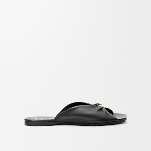 ���G�x LOEWE 2026�t�ă��f�B�[�X �y�u�� �\�t�g �X���C�h �T���_���y�u���b�N �z�y���������z�y���K�i�z