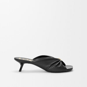 ���G�x LOEWE 2026�t�ă��f�B�[�X �y�u�� �\�t�g �X���C�h �T���_���y�u���b�N �z�y���������z�y���K�i�z