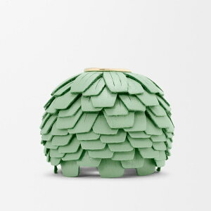 Gx LOEWE 2026tăY t[ _CXy~gO[ zyzyKiz