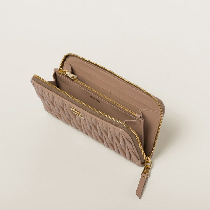 楽天市場】ミュウミュウ MIU MIU 2024/25秋冬 マテラッセレザー ジップ 