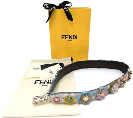 FENDI　ストラップ ユー　フラワー×スタッズ 8AV077 80M レザー ライトベージュ×マルチカラー 美品 【中古】