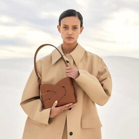 バッグ レディース 鞄 本革 ピンク 高級感 幾何デザイン 脇下