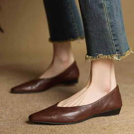 レディース パンプス ローヒール 本革 シープスキン Vカット 2cmヒール ウェッジソール 柔らかい クッション 痛くない 履きやすい 疲れにくい 通勤 オフィス 仕事用 細見え きれいめ 上品