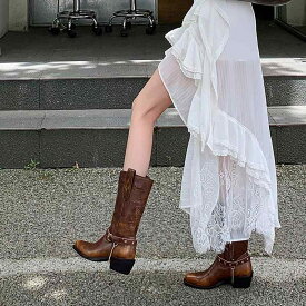 レディース ウエスタンブーツ ミドル丈 本革 星形バックル チャンキーヒール 太ヒール サイドジップ Vカット 美脚 脚長効果 歩きやすい 疲れにくい 痛くない 上品 高見え カジュアル きれいめ 大人可愛い 通勤 通学 秋冬