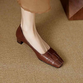 レディース パンプス スクエアトゥ チャンキーヒール 本革 カーフレザー 編み込みデザイン フレンチ 上品 通勤 オフィスカジュアル きれいめ 痛くない 歩きやすい 安定感 疲れにくい ボルドー 秋
