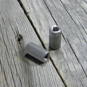 �y���[���֔����I�I�zMontreux �����g���[ Bushings for tailpiece studs for Vintage ver.2 (2) [���i�ԍ��F8523] �X�^�b�h