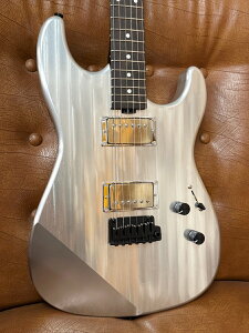 �y���������zVincita Alluminio-G Machined Aluminum (A5052) Body �G���L�M�^�[