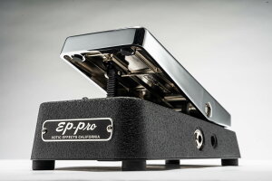 �y���������zXotic �G�L�]�`�b�N EP-PRO EP BOOSTER + VOLUME PEDAL �G�t�F�N�^�[(�v���A���v�^�u�[�X�^�[�^�{�����[���y�_��)
