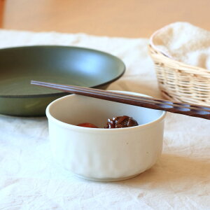 Rϕ    t to i o aH }`{[ Y Z 󂠂