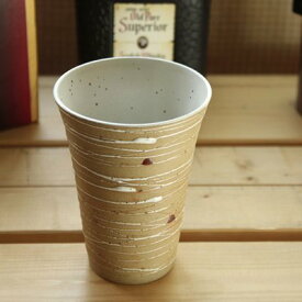 ビアカップ 糸吹白 赤水玉 今日の晩酌に ビアマグ 水割りカップ オシャレ 陶器製ビアカップ 和食器 和風居酒屋風 酒器 国産 美濃焼 訳あり