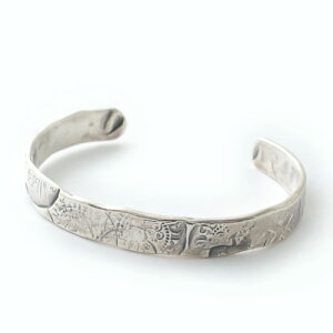 Atease COIN STAMP BRACELET