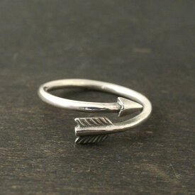 Atease ARROW RING