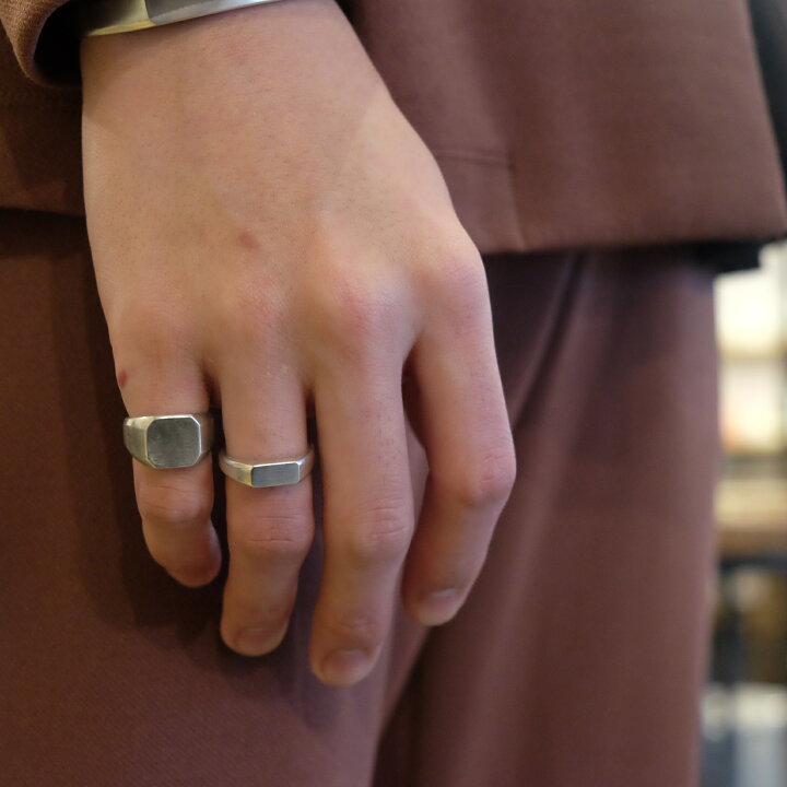 楽天市場】mollive HEAVY OZ SV HEAVY SIGNET RING HALF. : C-G