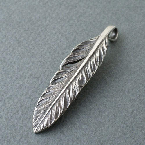 Rooster King & Co.×LYNCH SILVERSMITH FEATHER NECKLACE | C-G