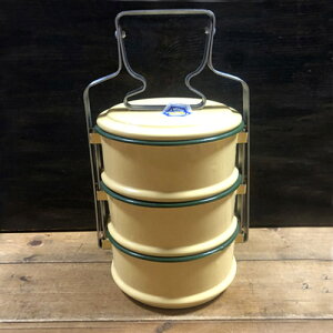 【3段式弁当箱 黄色】タイのお弁当箱ピントーホーロー弁当箱ランチボックス調理器具 タイ料理アジアン料理 タイ専門店Thai バンコク