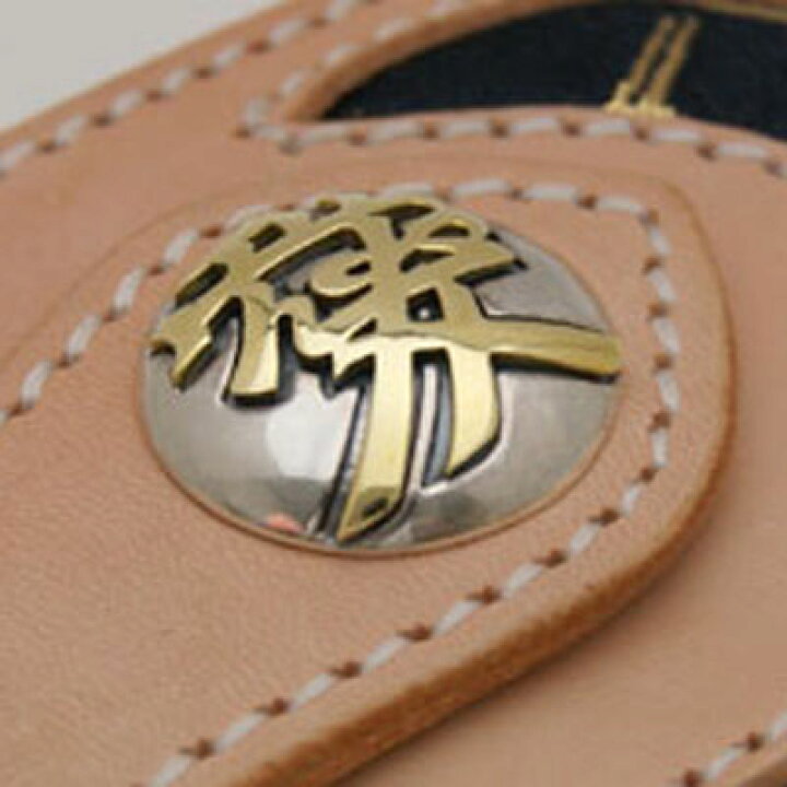 楽天市場 和柄 和風 シルバーコンチョ 直江兼続 兜 家紋 漢字 愛 コンチョ カスタムウォレットパーツ 26mm Chaos Accessory